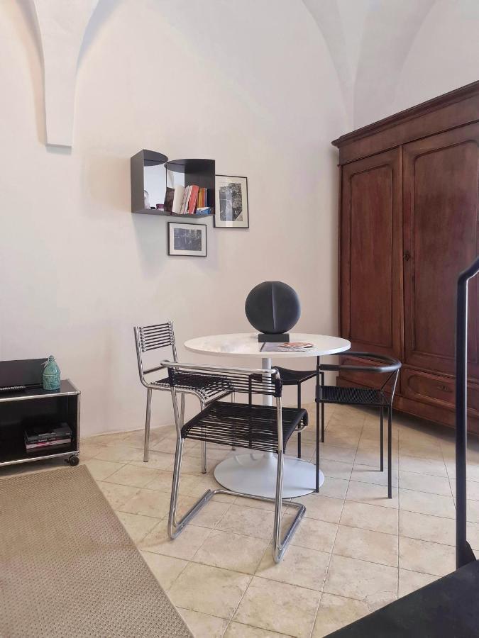 オストゥーニA Casa Di Roアパートメント エクステリア 写真